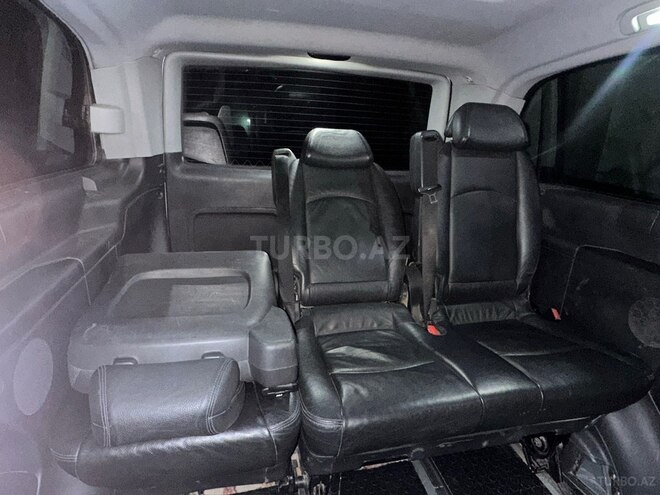 Mercedes Viano-6
