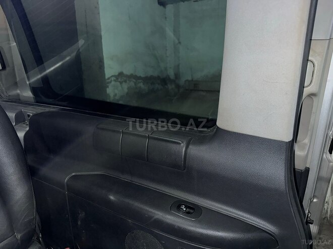 Mercedes Viano-8