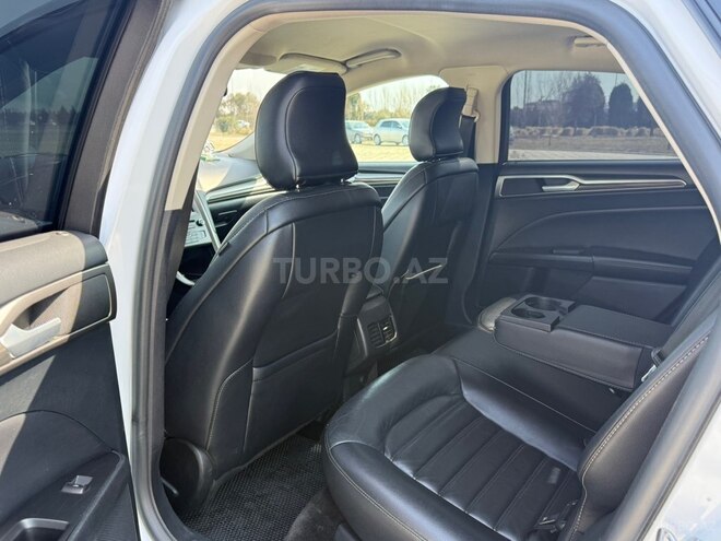 Ford Fusion (North America)-12