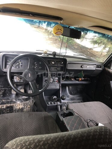 LADA (VAZ) 2107-2