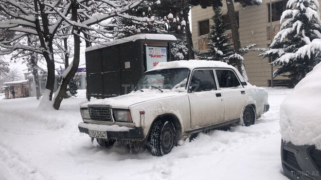 LADA (VAZ) 2107-6
