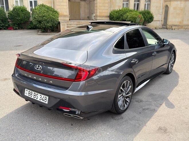 Hyundai Sonata-8
