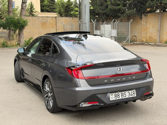 Hyundai Sonata-9
