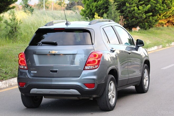 Chevrolet Trax-3