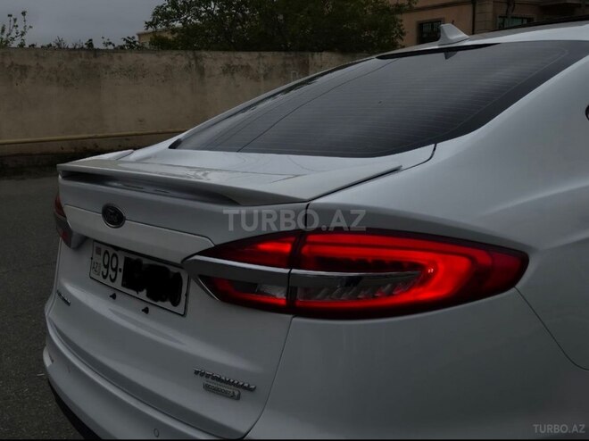 Ford Fusion (North America)-6