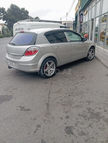 Opel Astra-7
