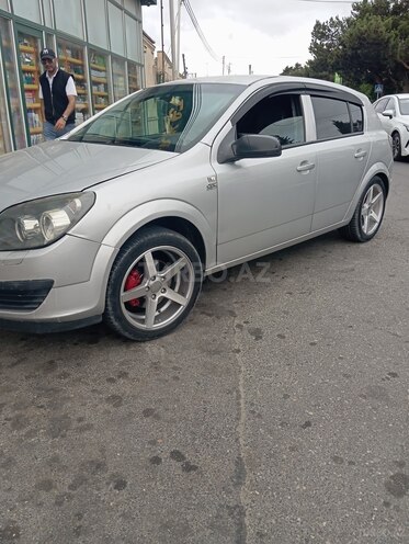 Opel Astra-2
