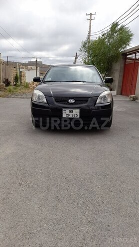 Kia Rio-4