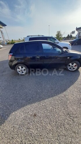 Kia Rio-7