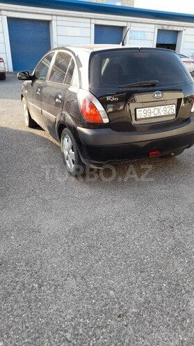 Kia Rio-16