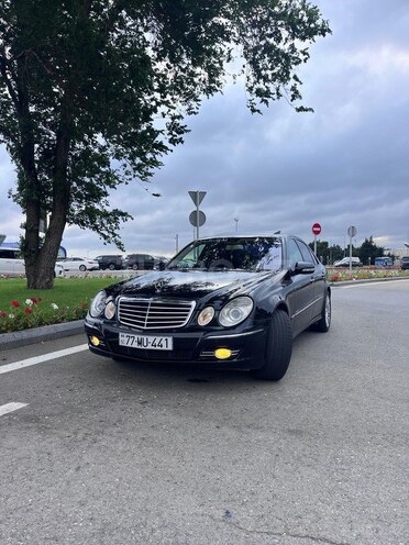 Mercedes E 220-4