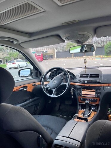Mercedes E 220-7
