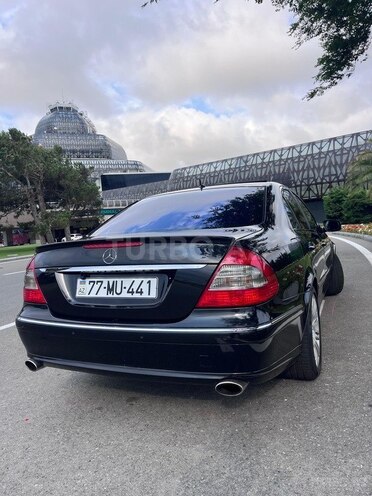 Mercedes E 220-6