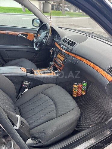 Mercedes E 220-8