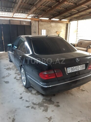 Mercedes E 280-3