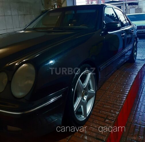 Mercedes E 280-4