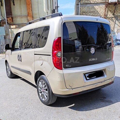Fiat Doblo-5