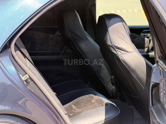 Mercedes E 280-16