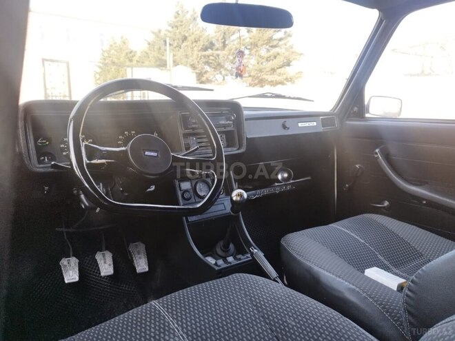 LADA (VAZ) 2107-3