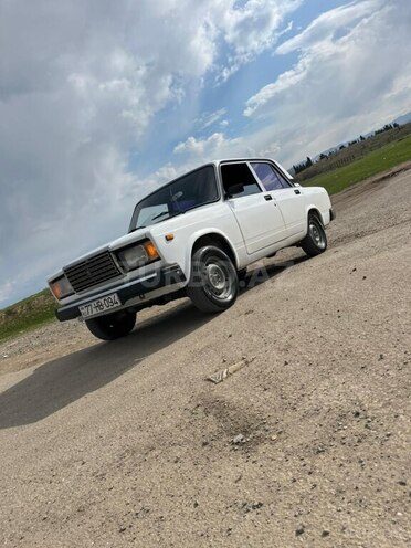LADA (VAZ) 2107-11