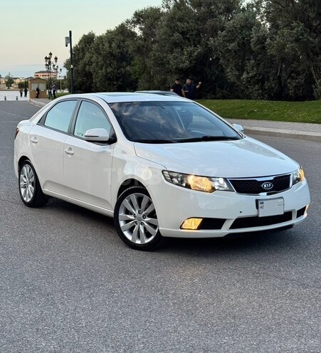 Kia Cerato-3