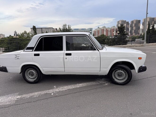 LADA (VAZ) 2107-8