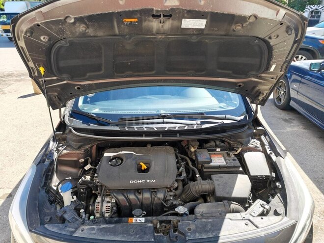 Kia Forte-4