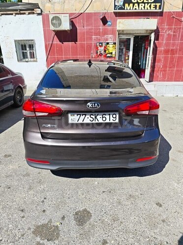 Kia Forte-2