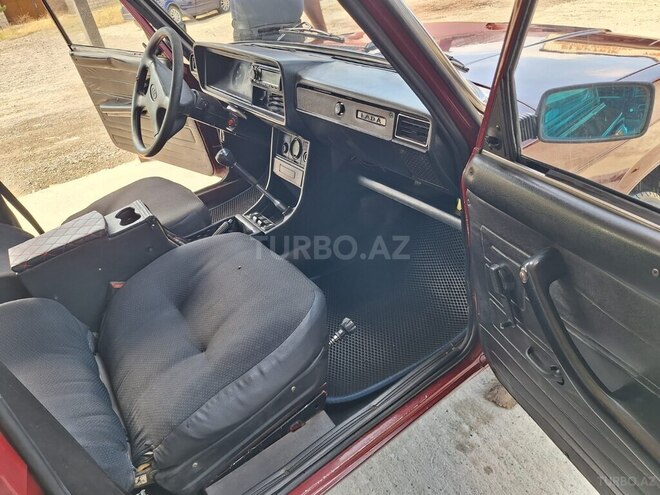 LADA (VAZ) 2107-18