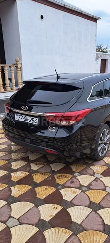 Hyundai i40-11
