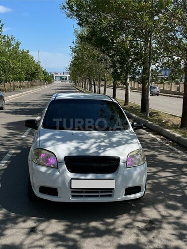 Chevrolet Aveo-2