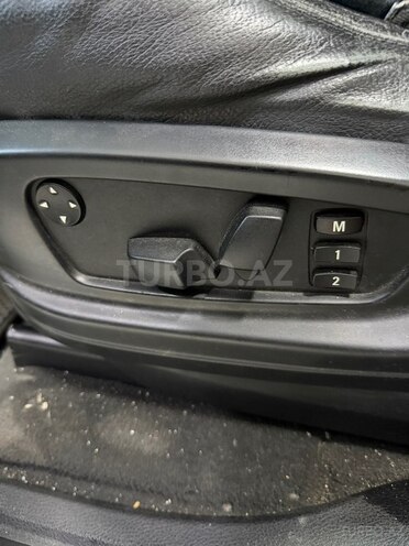 BMW X5-12