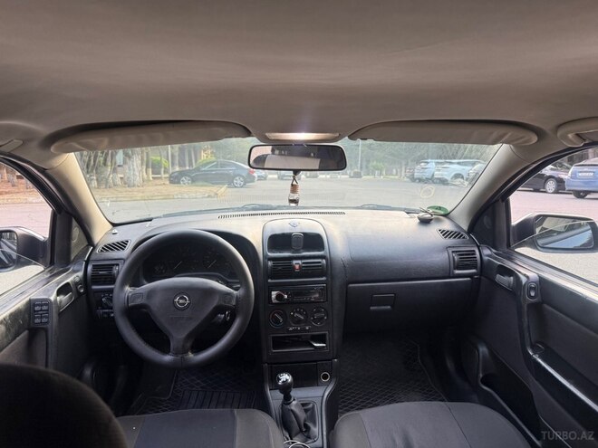Opel Astra-3