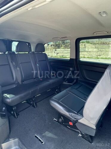 Mercedes Vito 121-6