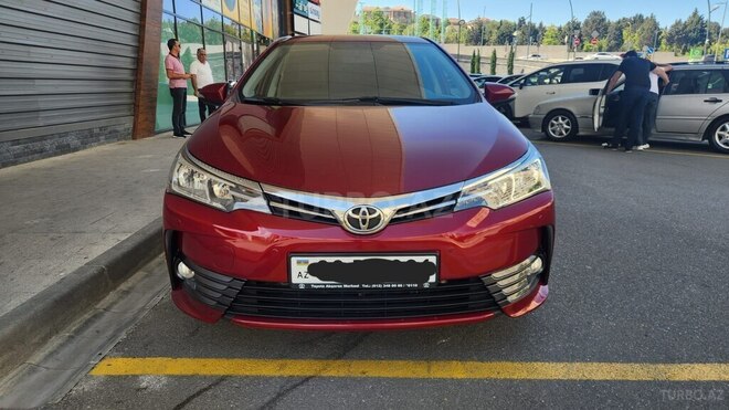 Toyota Corolla 2018, 102,000 km - 1.6 л - Bakı