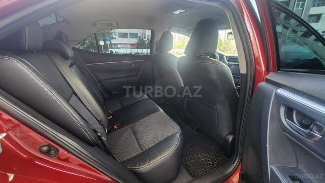 Toyota Corolla 2018, 102,000 km - 1.6 л - Bakı