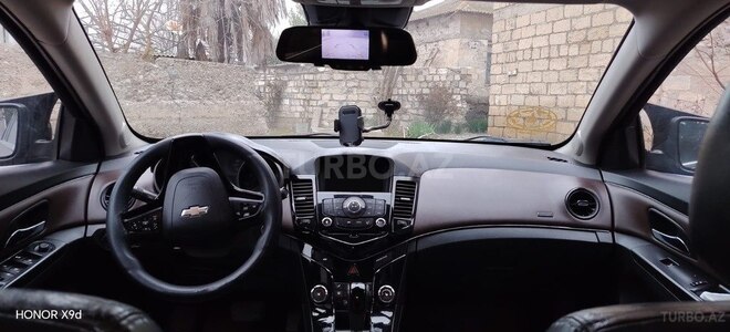 Chevrolet Cruze-8