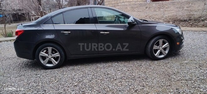 Chevrolet Cruze-5