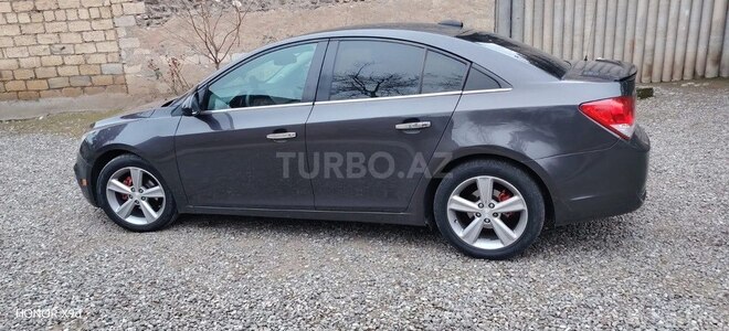 Chevrolet Cruze-4