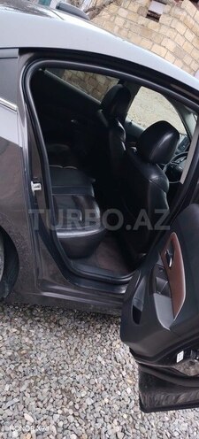 Chevrolet Cruze-6