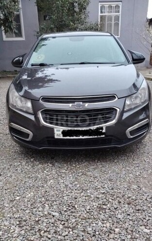 Chevrolet Cruze-1