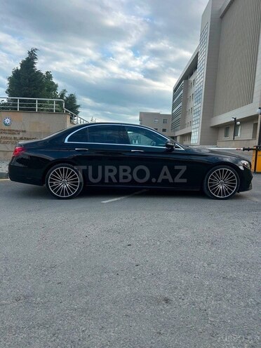 Mercedes E 300 4MATIC 2017, 198,200 km - 2.0 l - Bakı