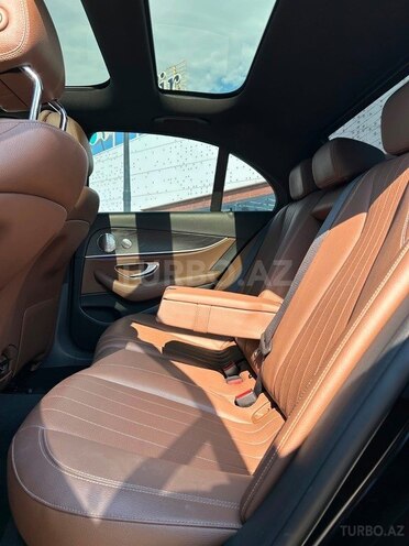 Mercedes E 300 4MATIC 2017, 198,200 km - 2.0 l - Bakı