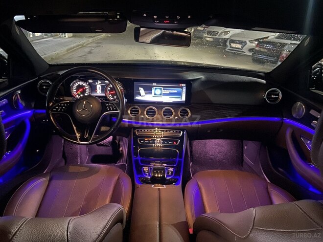 Mercedes E 300 4MATIC 2017, 198,200 km - 2.0 l - Bakı