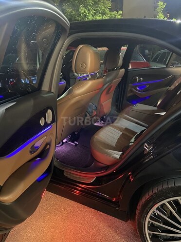 Mercedes E 300 4MATIC 2017, 198,200 km - 2.0 l - Bakı