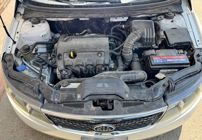 Kia Cerato-15