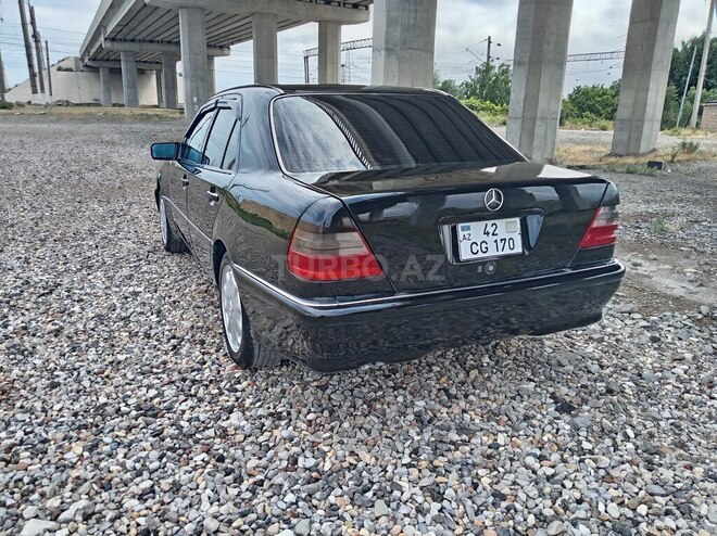 Mercedes C 230-2