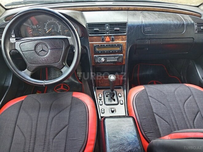 Mercedes C 230-3