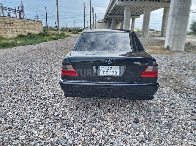 Mercedes C 230-7
