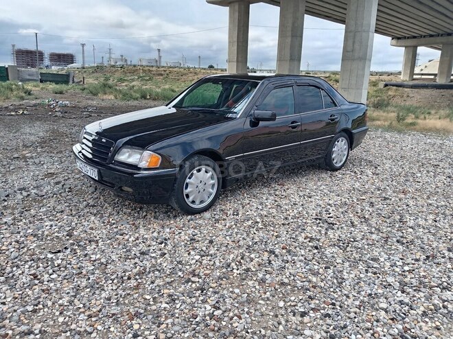 Mercedes C 230-10